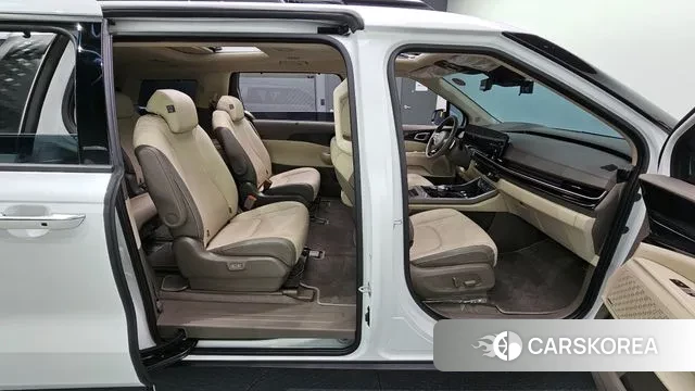 Kia The New Carnival 4th Generation 2023 Белый из Кореи, фото 2