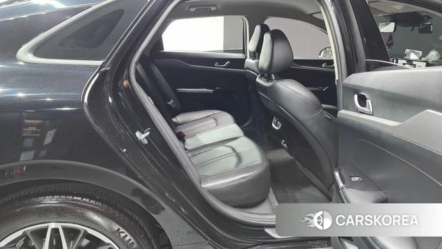 Kia K5 3rd generation 2023 Черный из Кореи, фото 2