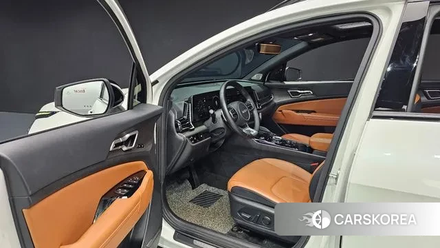 Kia Sportage 5th Generation 2022 Белый из Кореи, фото 2