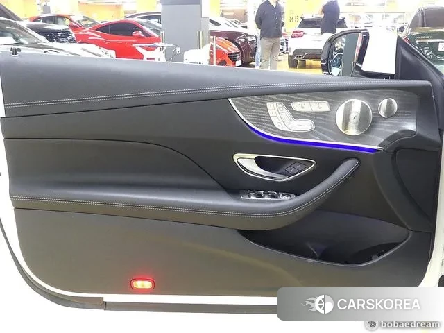 Mercedes-Benz E-Class W213 2022 Белый из Кореи, фото 2