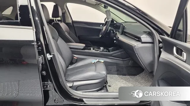 Kia The New K5 3rd generation 2024 Черный из Кореи, фото 2