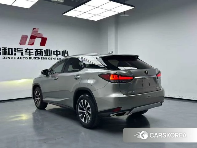 Lexus RX 2022 Серебристо-серый из Китая, фото 2