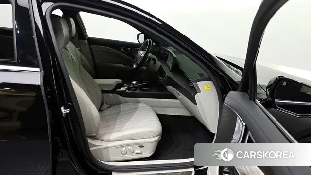 Kia K8 2022 Черный из Кореи, фото 2