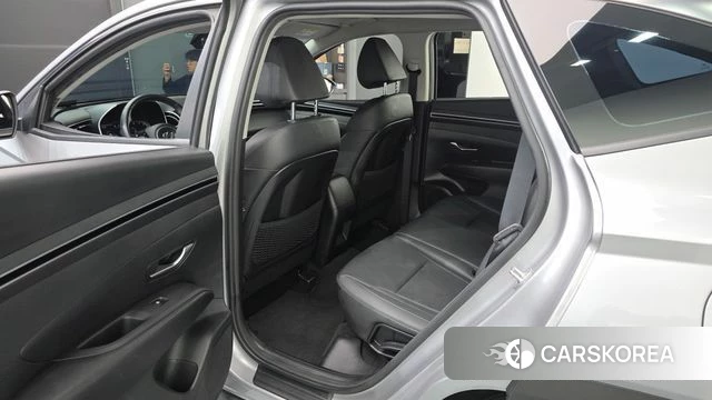 Hyundai Tucson (NX4) 2022 Серебряный из Кореи, фото 2