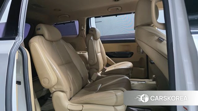 Kia The New Carnival 2018 Белый из Кореи, фото 2