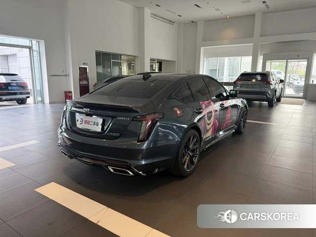 Cadillac CT5 2021 Синий из Китая, фото 2