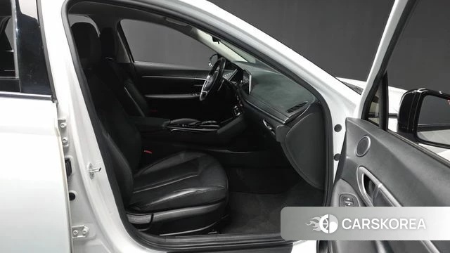 Hyundai Sonata (DN8) 2022 Белый из Кореи, фото 2