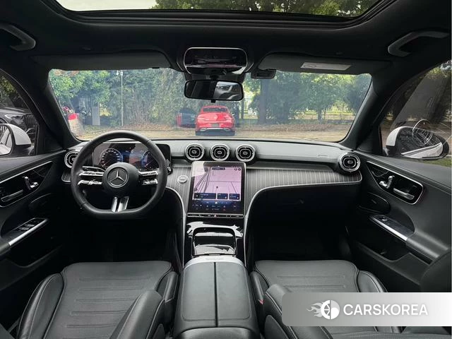 Mercedes-Benz Class C 2023 Белый из Китая, фото 2