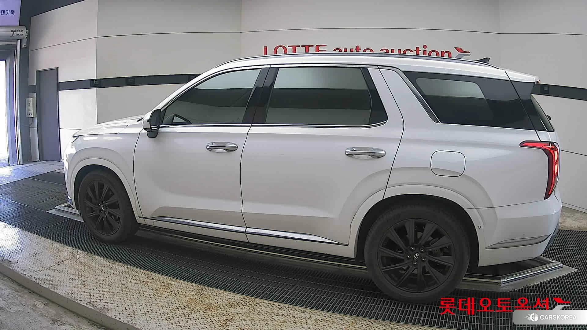 Hyundai Palisade 2023 Белый из Кореи, фото 2