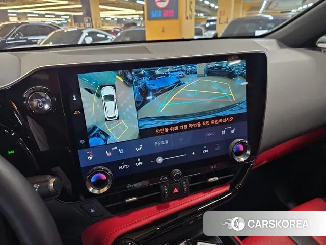 Lexus NX450h + 2nd generation 2025 Темно-зеленый из Кореи, фото 2