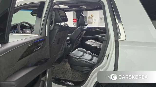 Cadillac Escalade 2019 Белый из Кореи, фото 2