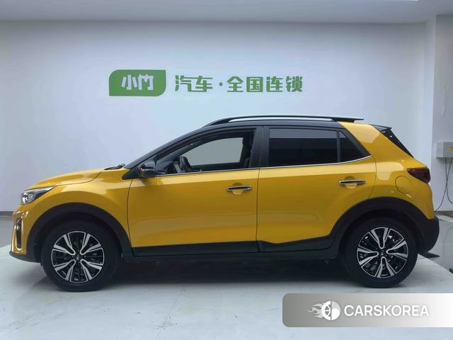 Kia Yi Ran 2021 Желтый из Китая, фото 2