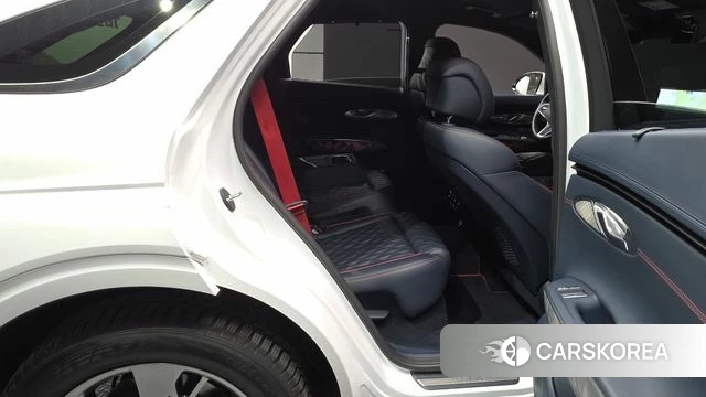 Genesis GV70 2021 Белый из Кореи, фото 2