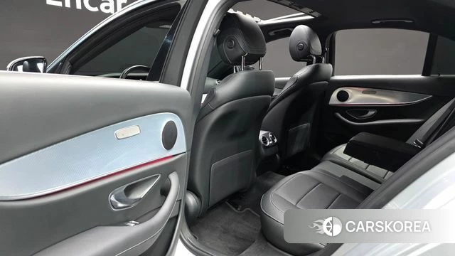 Mercedes-Benz E-Class W213 2020 Серебряный из Кореи, фото 2