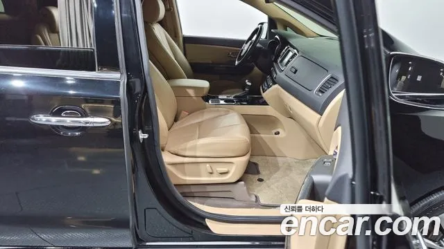 Kia The New Carnival 2020 Черный из Кореи, фото 2