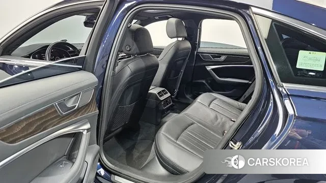 Audi A6 (C8) 2020 Синий из Кореи, фото 2