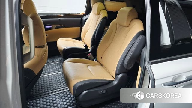 Kia Carnival 4th generation 2023 Белый из Кореи, фото 2