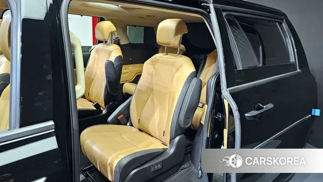 Kia Carnival 4th generation 2022 Черный из Кореи, фото 2