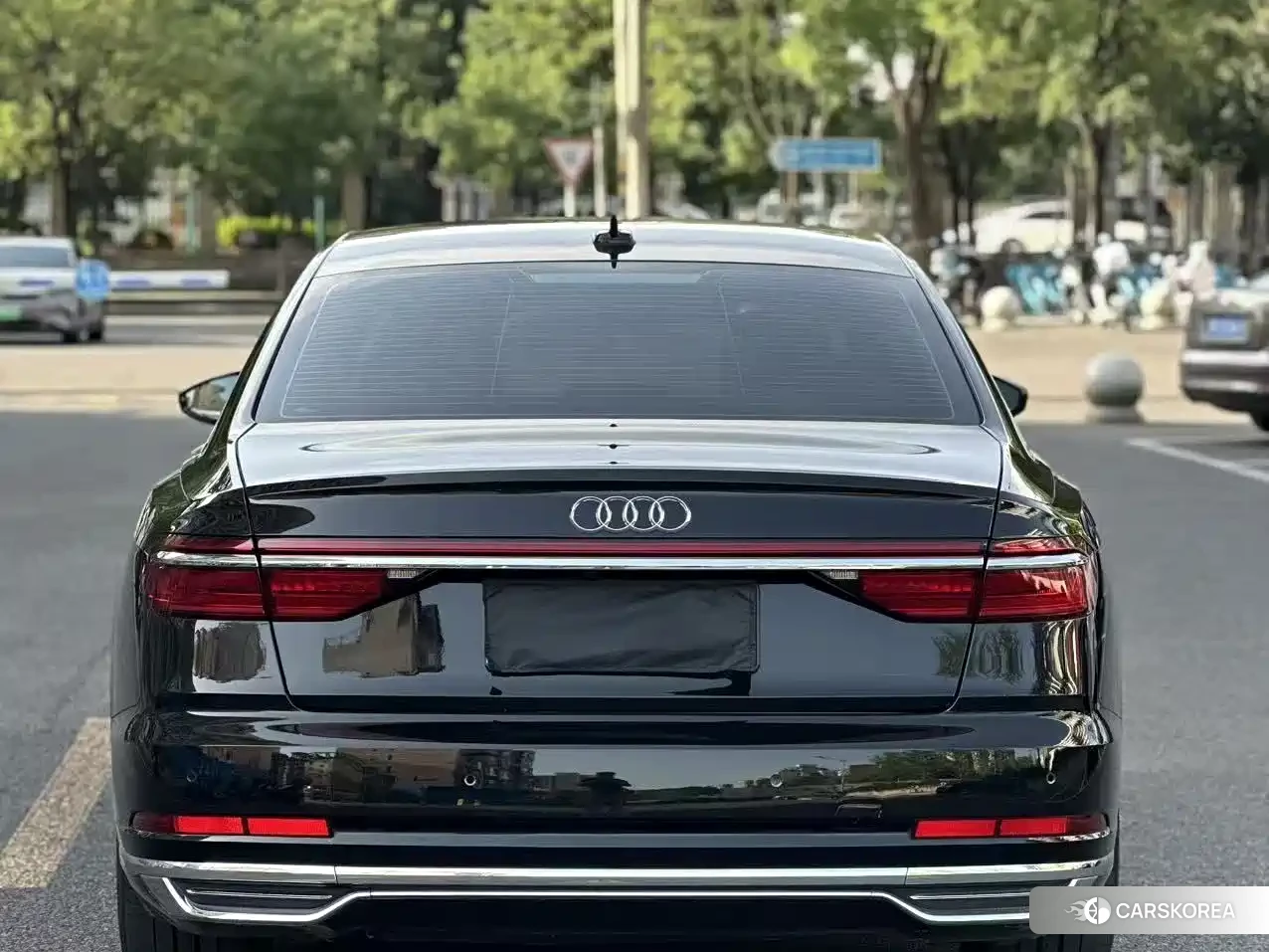 Audi A8 2019 Черный из Китая, фото 2