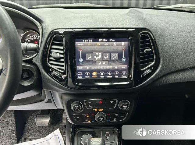 Jeep Compass 2nd Generation 2019 Белый из Кореи, фото 2