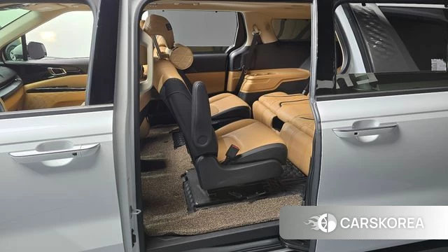 Kia Carnival 4th generation 2023 Белый из Кореи, фото 2