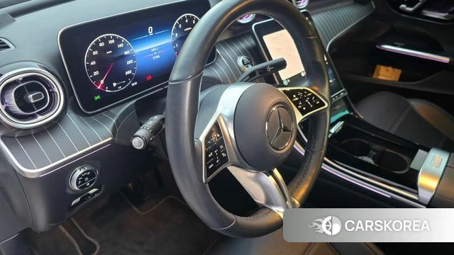 Mercedes-Benz C-Class W206 2022 Белый из Кореи, фото 2