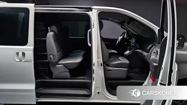 Hyundai The New Grand Starex 2020 Белый из Кореи, фото 2