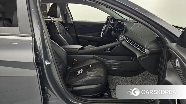 Hyundai The New Avante (CN7) 2024 Серый из Кореи, фото 2