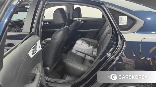 Kia The New K3 2nd generation 2024 Синий из Кореи, фото 2