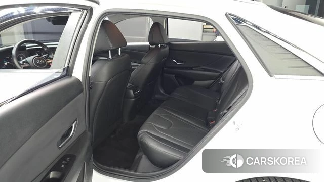 Hyundai Avante (CN7) 2021 Белый из Кореи, фото 2