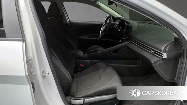 Hyundai Avante (CN7) 2021 Белый из Кореи, фото 2