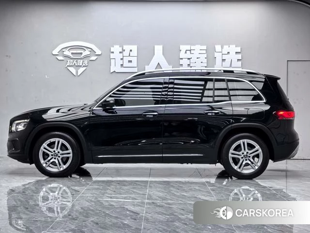 Mercedes-Benz GLB 2021 Черный из Китая, фото 2
