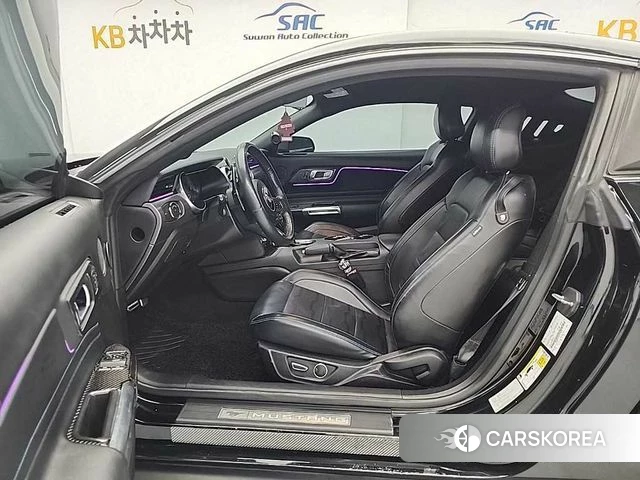 Ford Mustang 2019 Черный из Кореи, фото 2