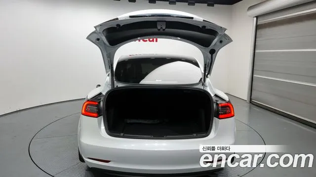Tesla Model 3 2022 Белый из Кореи, фото 2