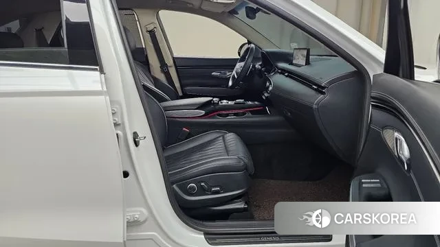 Genesis GV70 2021 Белый из Кореи, фото 2