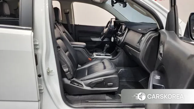 Chevrolet (GM Daewoo) Colorado 2019 Белый из Кореи, фото 2