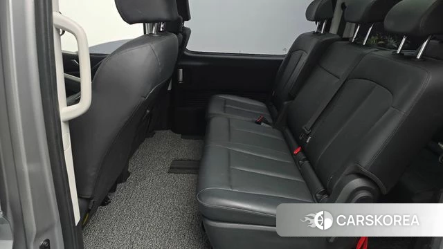 Hyundai Staria 2024 Серебряный из Кореи, фото 2