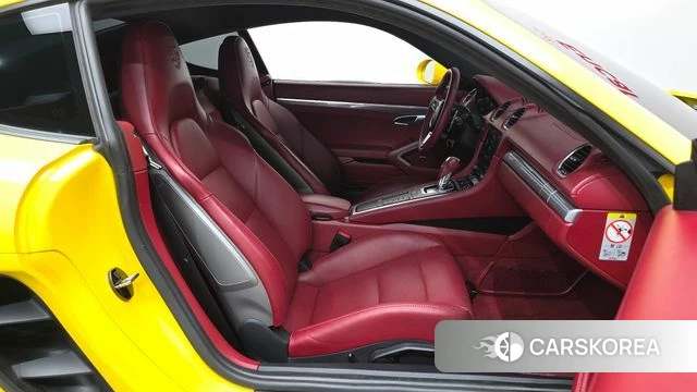 Porsche 718 Cayman 2018 Желтый из Кореи, фото 2