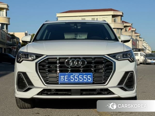 Audi Q3 2023 Белый из Китая, фото 2