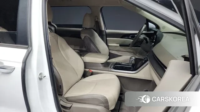 Kia Carnival 4th generation 2020 Белый из Кореи, фото 2