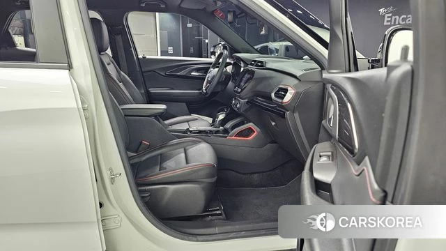 Chevrolet (GM Daewoo) Trailblazer 2022 Белый из Кореи, фото 2