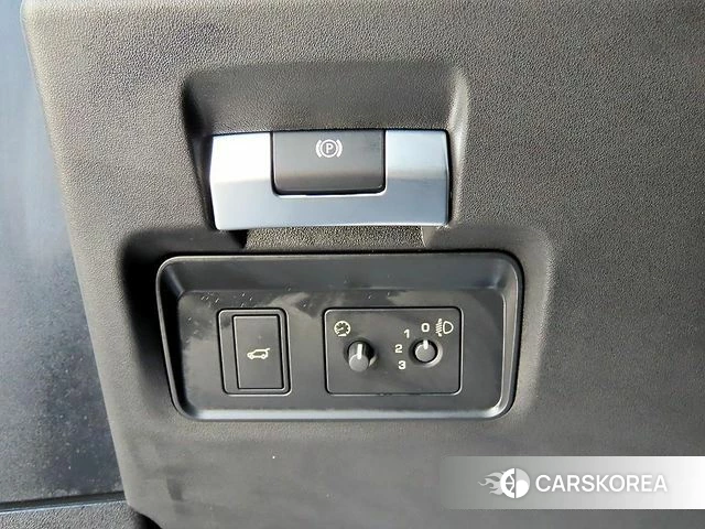 Land Rover Range Rover Evoque 2nd Generation 2021 Белый из Кореи, фото 2