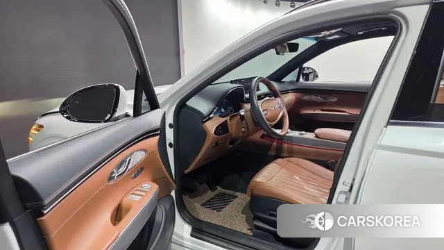 Genesis GV70 2022 Белый из Кореи, фото 2