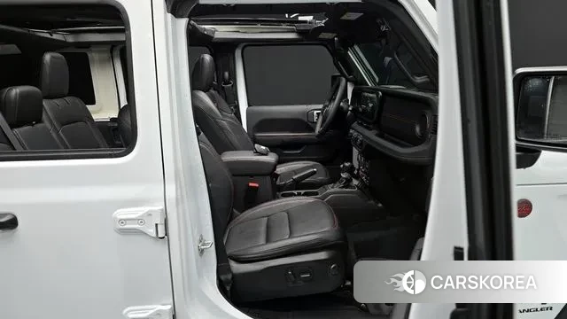 Jeep Wrangler (JL) 2024 Белый из Кореи, фото 2