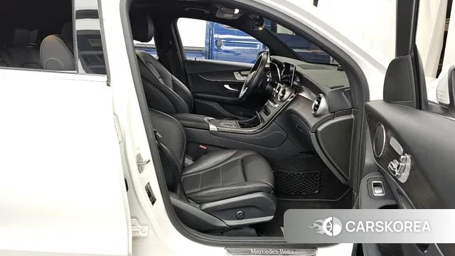 Mercedes-Benz GLC-Class X253 2020 Белый из Кореи, фото 2