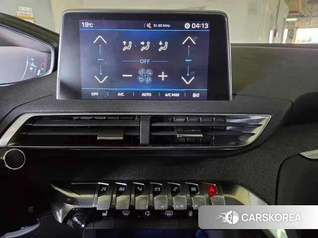 Peugeot 3008 second generation 2018 Белый из Кореи, фото 2