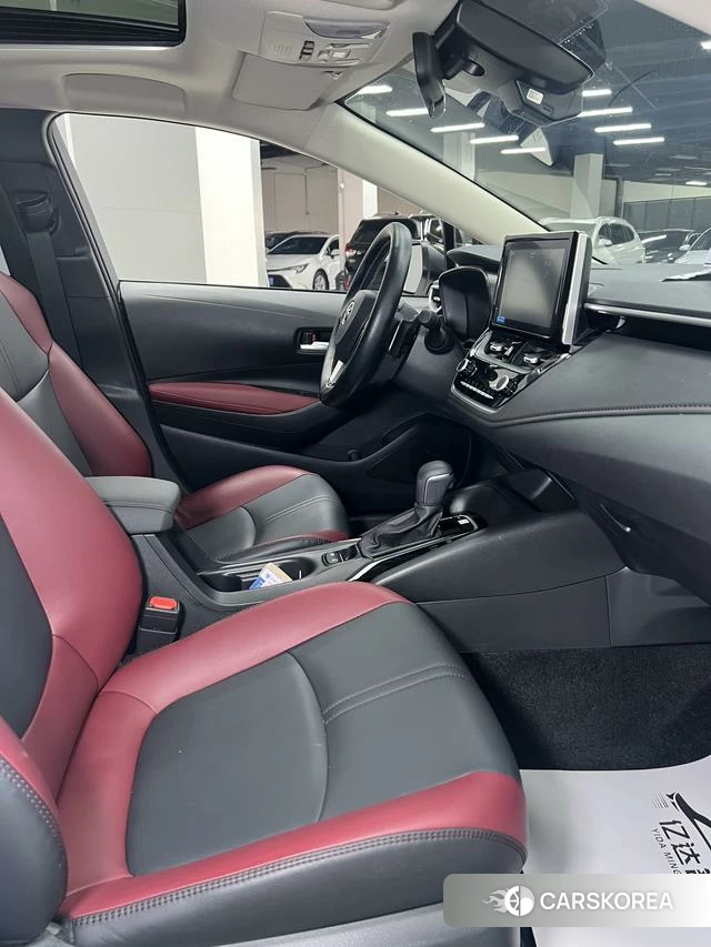 Toyota Corolla 2022 Белый из Китая, фото 2