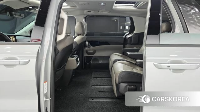 Kia The New Carnival 4th Generation 2024 Серый из Кореи, фото 2