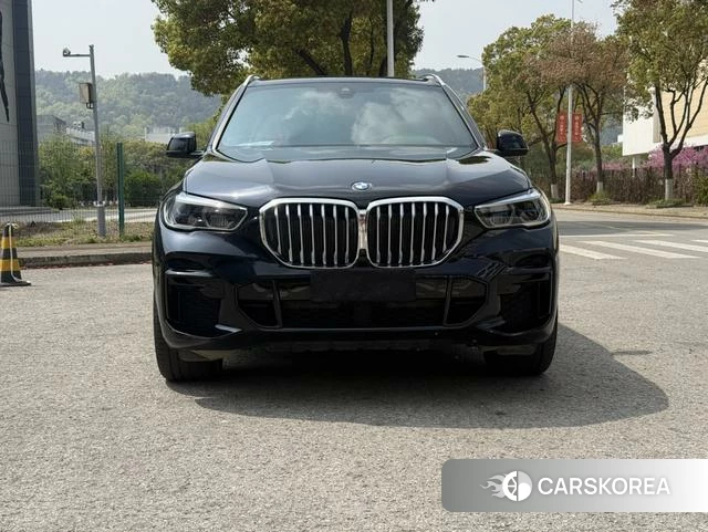 BMW X5 2023 Черный из Китая, фото 2
