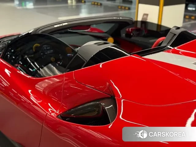 Ferrari SF90 Spider 2022 Красный из Кореи, фото 2